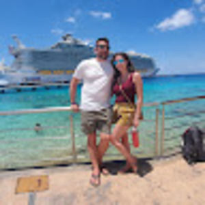 Meet your Posher, Danielle